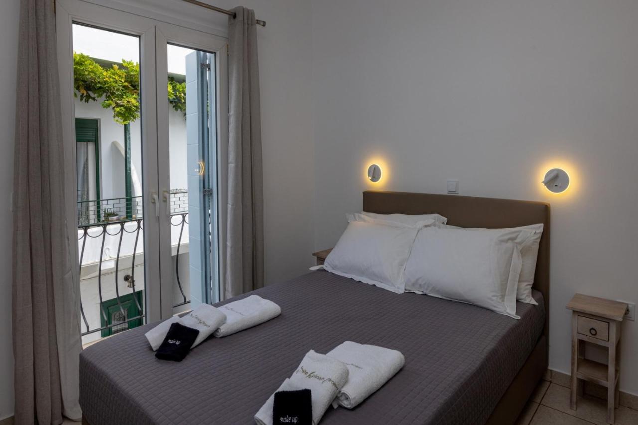White Holidays Project Downtown Tinos
